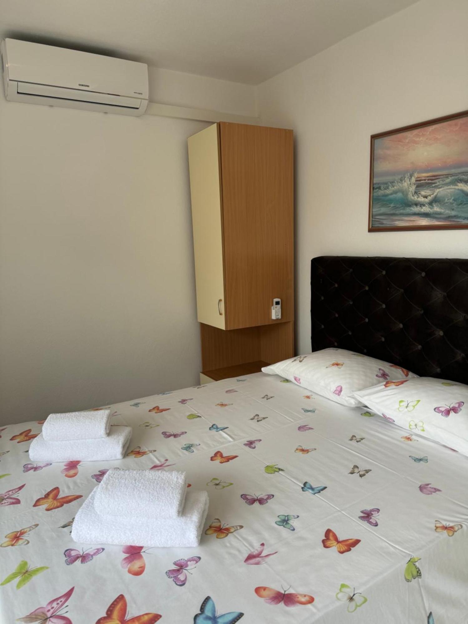 House 100M From The Beach With Free Parking And Breakfast Baška Voda Εξωτερικό φωτογραφία
