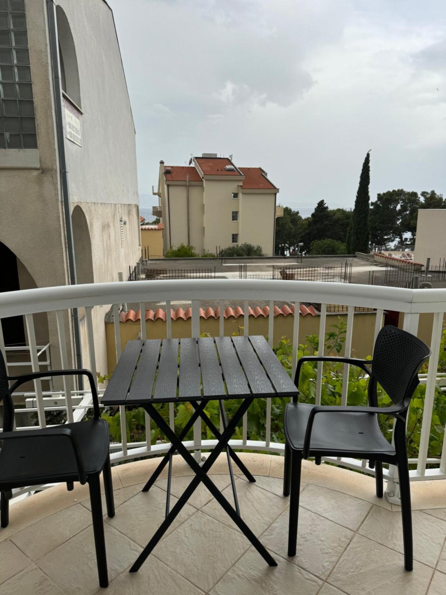 House 100M From The Beach With Free Parking And Breakfast Baška Voda Εξωτερικό φωτογραφία