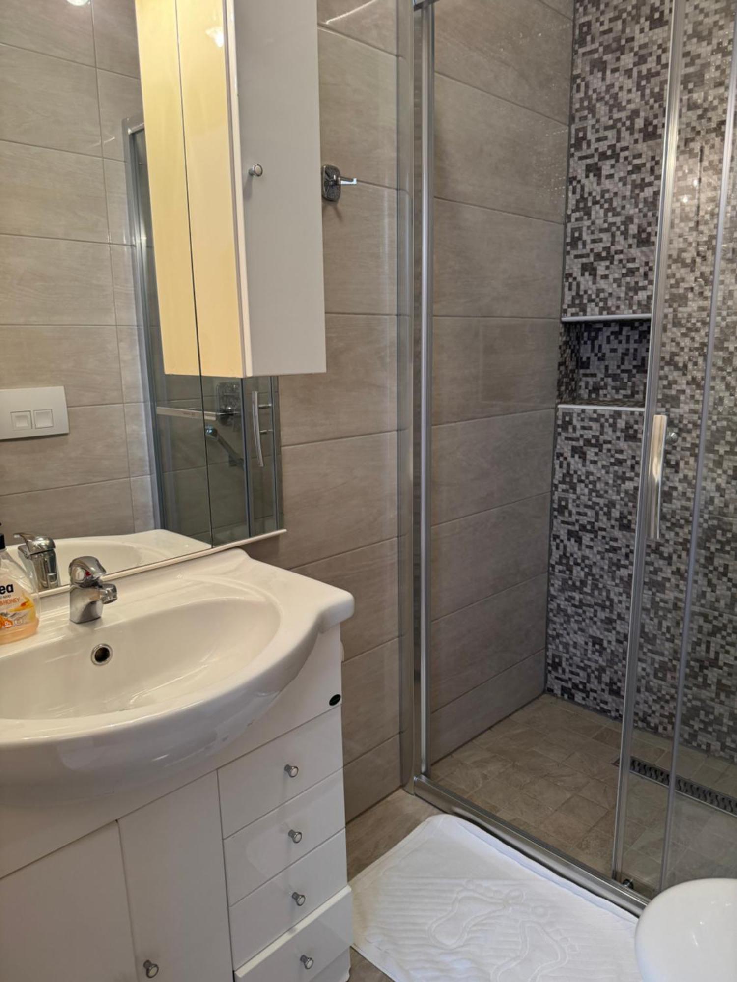 House 100M From The Beach With Free Parking And Breakfast Baška Voda Εξωτερικό φωτογραφία