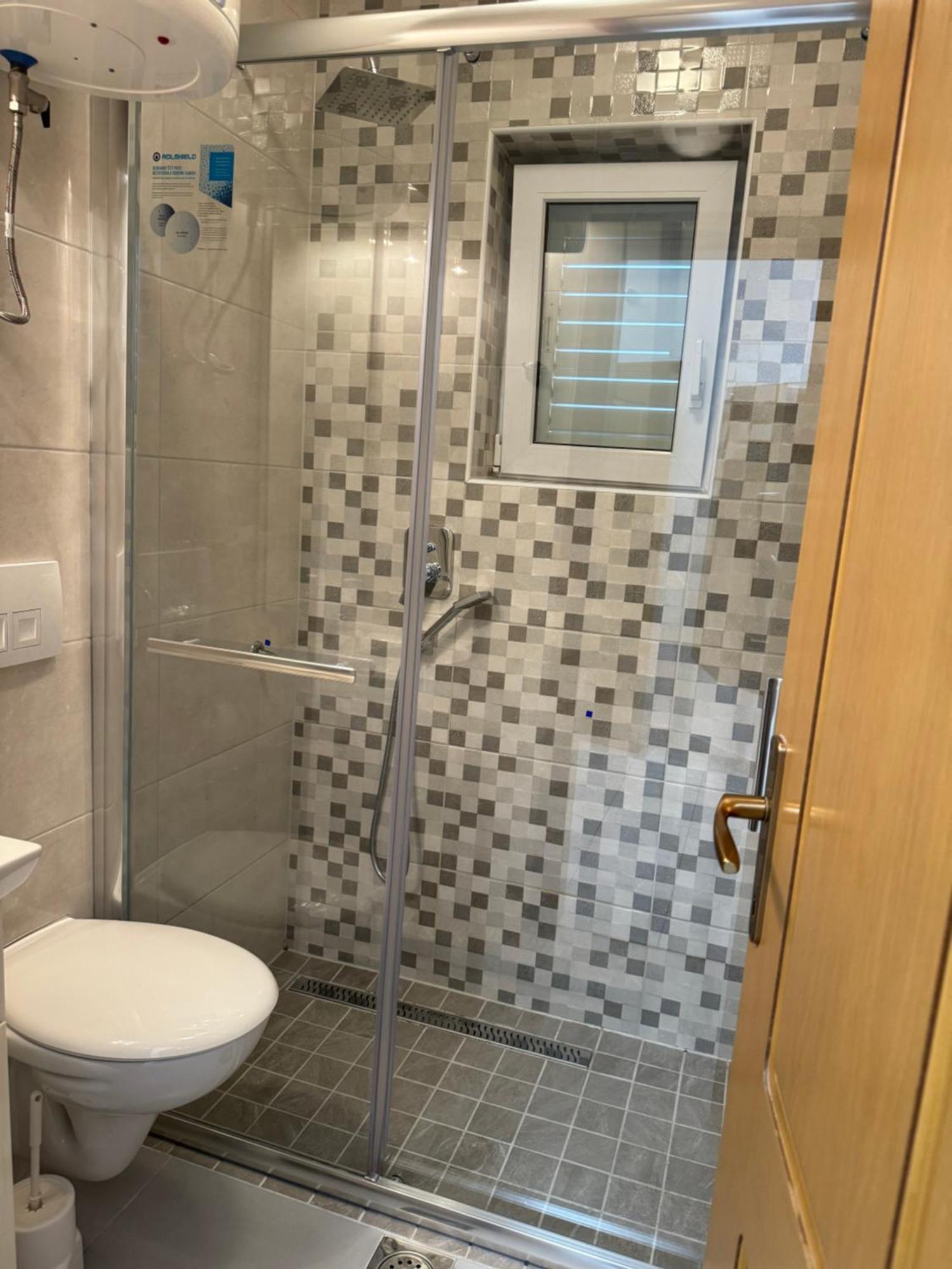 House 100M From The Beach With Free Parking And Breakfast Baška Voda Εξωτερικό φωτογραφία