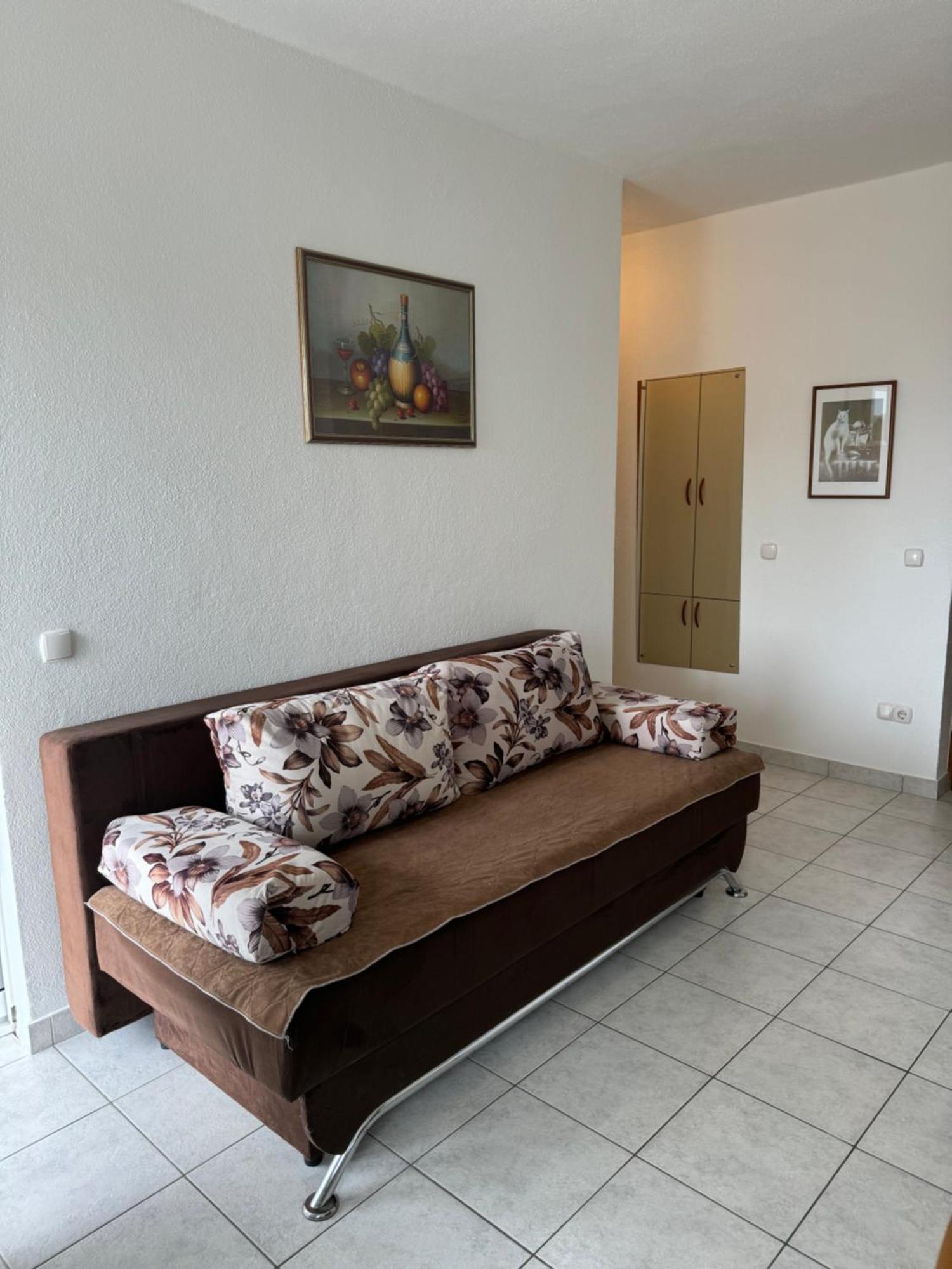 House 100M From The Beach With Free Parking And Breakfast Baška Voda Εξωτερικό φωτογραφία